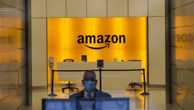 Amazon предлага да помогне на Байдън с разпространението на ваксините