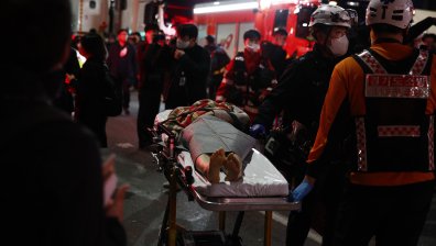 Полицията в Сеул призна: Неадекватната ни реакция доведе до смъртта на 156 души