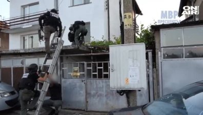 ГДБОП и спецпрокуратурата разбиха 2 наркогрупи в София