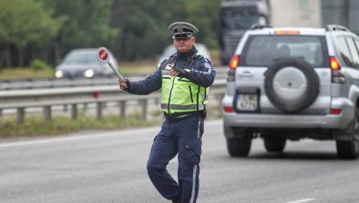 КАТ хвана 32-ма пияни и шестима дрогирани зад волана за ден
