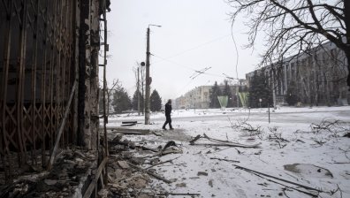 Украйна обмисля изтегляне от Бахмут, Русия използва най-доброто от "Вагнер"