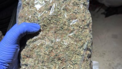 Иззеха близо два килограма марихуана от мазе в столичния "Люлин"