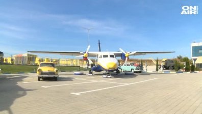 Авиоколекционер реставрира изтребители и бомбардировачи