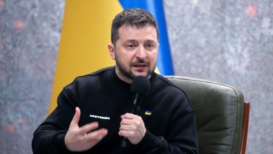 Зеленски: Врагът не брои хората, които изпраща да ни атакуват в Бахмут