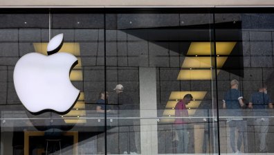 Apple работи по създаването на собствен електромобил