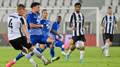 "Локомотив" (Пд) тресна "Левски" на "Лаута" с 2:1 и излезе начело в класирането