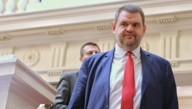 Пеевски: Няма нужда от коалиционно споразумение, ДПС винаги излиза за победа
