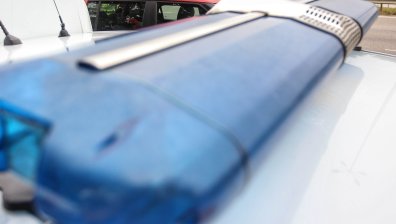 14-годишен ученик заплаши и обра момчета на метростанция в София