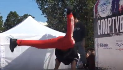 Страхотно брейк шоу загря до червено центъра на София