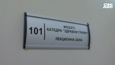 Красимир Вълчев иска допълнителен прием в три мед. специалности