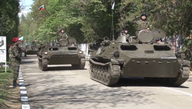 Русия спира доставката на резервни части за военна техника за България