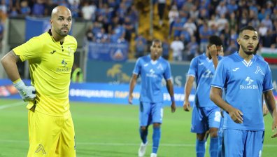 Жесток удар за Михайлов: Пламен Андреев ще застане под рамката и в мача за Суперкупата