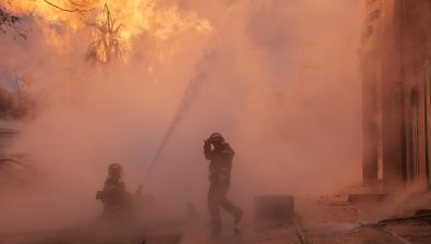 Дронове удариха горивен склад в Русия и предизвикаха пожар