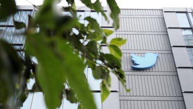 Twitter иска помощ от потребители: Ще подобрява алгоритъма си за препоръчано съдържание