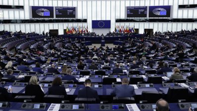 ЕП прие резолюция за дезинформацията и фалшифицирането на историята от Русия