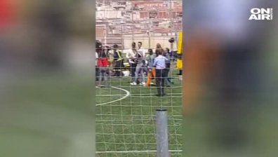 Трибуна на тренировъчната база в Барселона се срути - 18 души пострадаха