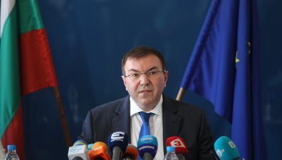 Министър Ангелов: Навлизаме в сериозна фаза на епидемията