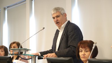 КНСБ: Трябва бюджет, до 5 години минималната работна заплата да е 3 100 лв.