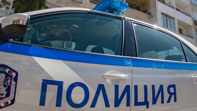 Хванаха непълнолетни в столичен хостел, хвърляли предмети на улицата