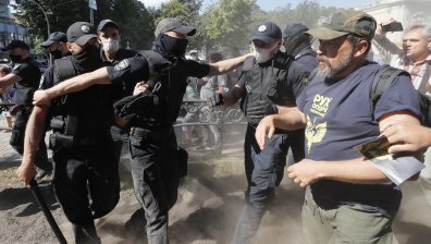 Украинските власти осуетиха опит за преврат в Киев