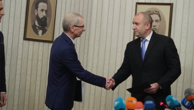 "Дондуков 1" срещу "Дондуков 2": Войната в Украйна доведе до нови престрелки във властта