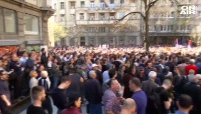 Поредни протести срещу Вучич и управляващата партия в Сърбия