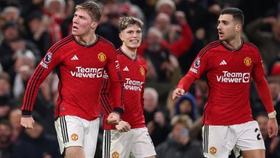 По Коледа стават чудеса: "Ман Юнайтед" обърна "Астън Вила" от 0:2 до 3:2