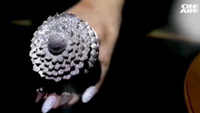 Пръстен с над 12 000 диаманта влезе в рекордите на Гинес (+ВИДЕО)