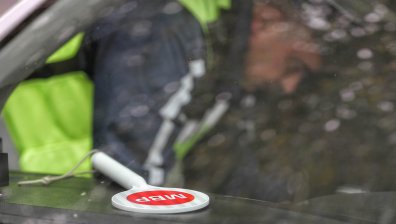 Задържаха таксиметров шофьор след гонка с полицията в Кюстендил