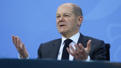 Германия: Омикрон се разпространява с невиждана скорост, строги мерки от 28 декември