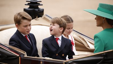 Принц Луи стана на 6, обсипаха кралското семейство с пожелания