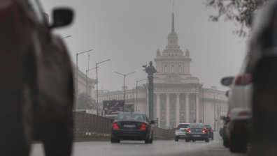 Министър Сандов: Отпускаме 47 млн. лв. за борба с мръсния въздух
