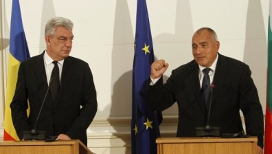 Румъния излиза по-бързо от България от икономическата криза