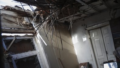 Руските власти съобщиха за украински обстрел по жилища в Белгород, евакуират хората