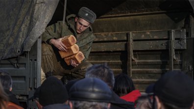 Русия намаля драстично военното присъствие, идва ли краят на войната?
