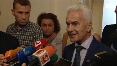 Скандали и саморазправа в НС: Сидеров бил нападнат от Валентин Касабов!