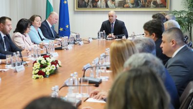 Румен Радев: Има желаещи за служебен премиер, не е само Димитър Главчев