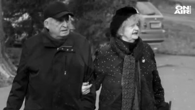 Лолова с почетно участие в оперна интерпретация на "Баща ми бояджията"