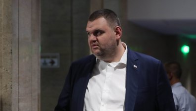 Делян Пеевски: Днес е Гергьовден, Хъдърлез, Едерлези - празник на всички етноси и религии