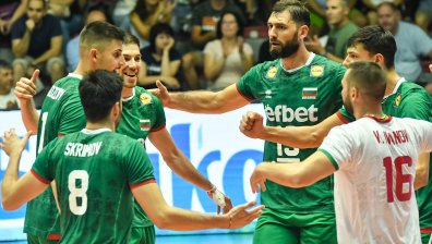 Националите ни по волейбол паднаха от САЩ с 0:3