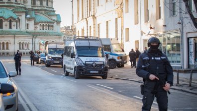 Разбиха международна група за измами и пране на пари, нанесла щети за 7 млн. евро