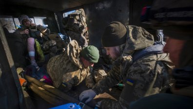 В Бахмут се бият по улиците за всяка къща