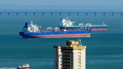 Битка между САЩ и Китай за гръцките пристанища