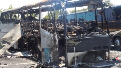 Автобус се запали в движение край тунел "Железница"
