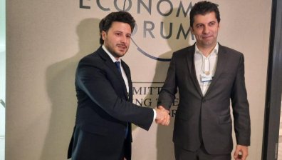 Петков проведе серия от двустранни срещи в Давос