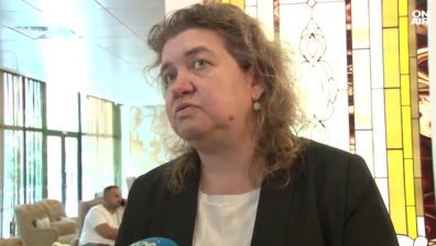 Киселова: Темата за Антикорупционната комисия е в двете крайности