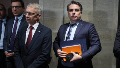 Залагат в бюджета за 2024 г. 1 млрд. лв. за общински проекти