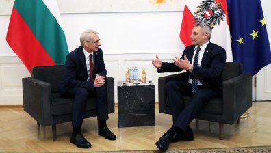 Австрия каза "не" на България за Шенген, Денков опита да промени позицията на Нехамер