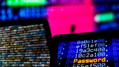 Руска кибератака е таргетирала стотици компании и организации в САЩ