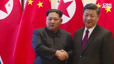 Ким Чен Ун и съпругата му на тридневно посещение в Китай